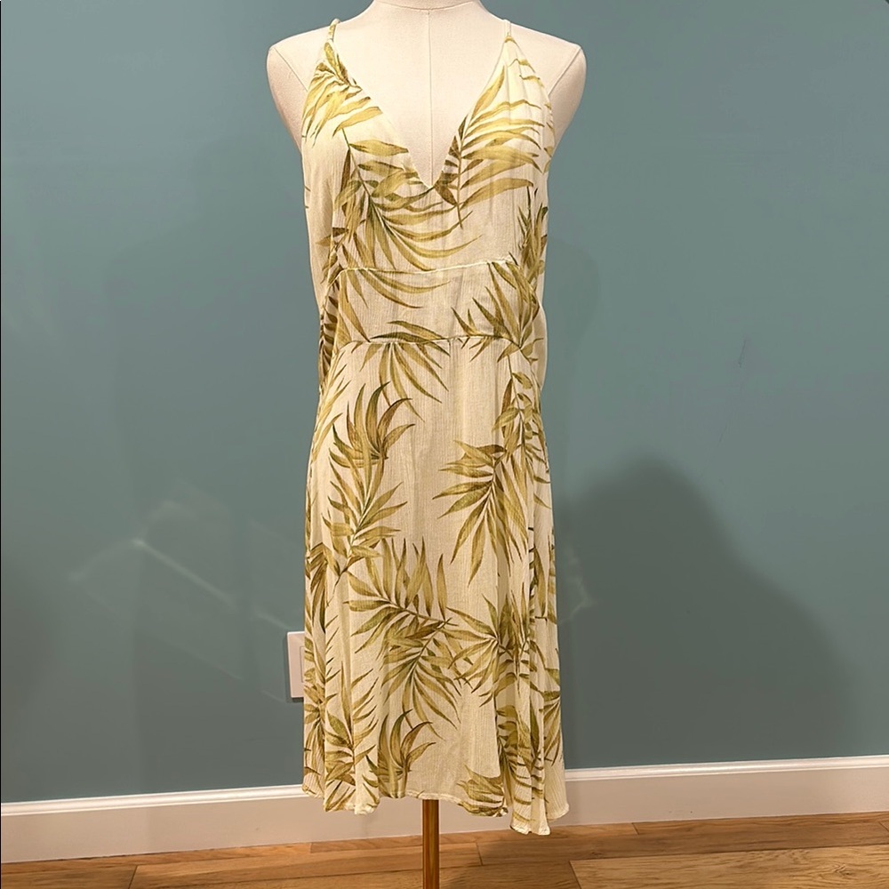 Ripcurl Leaf Print Sleeveless Dress